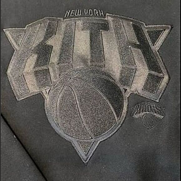 KITH x Nike New York Knicks Fleece Crewneck Sweatshirt Black Size XL Limited - Picture 2 of 6